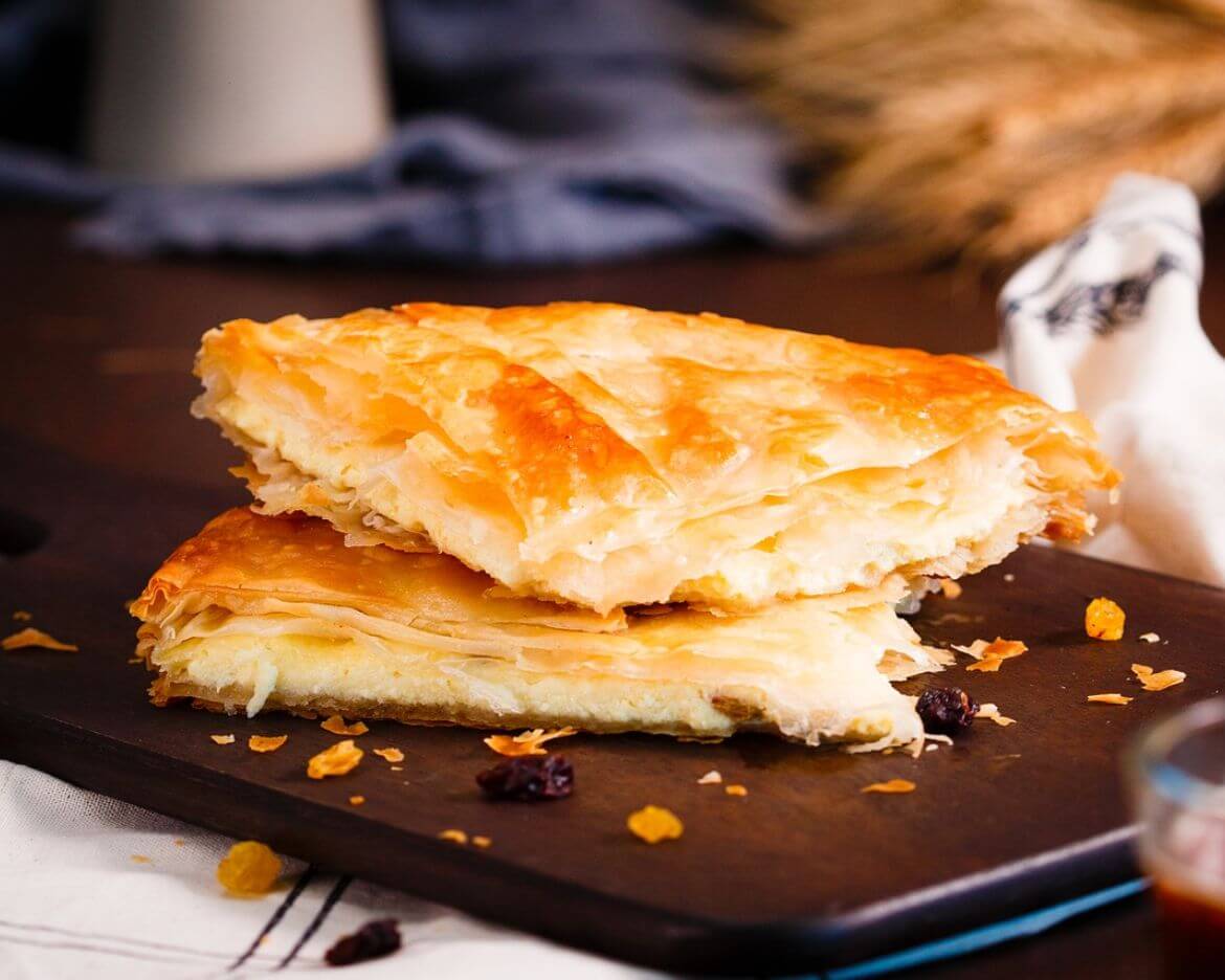 Cheese pie (tiropita)