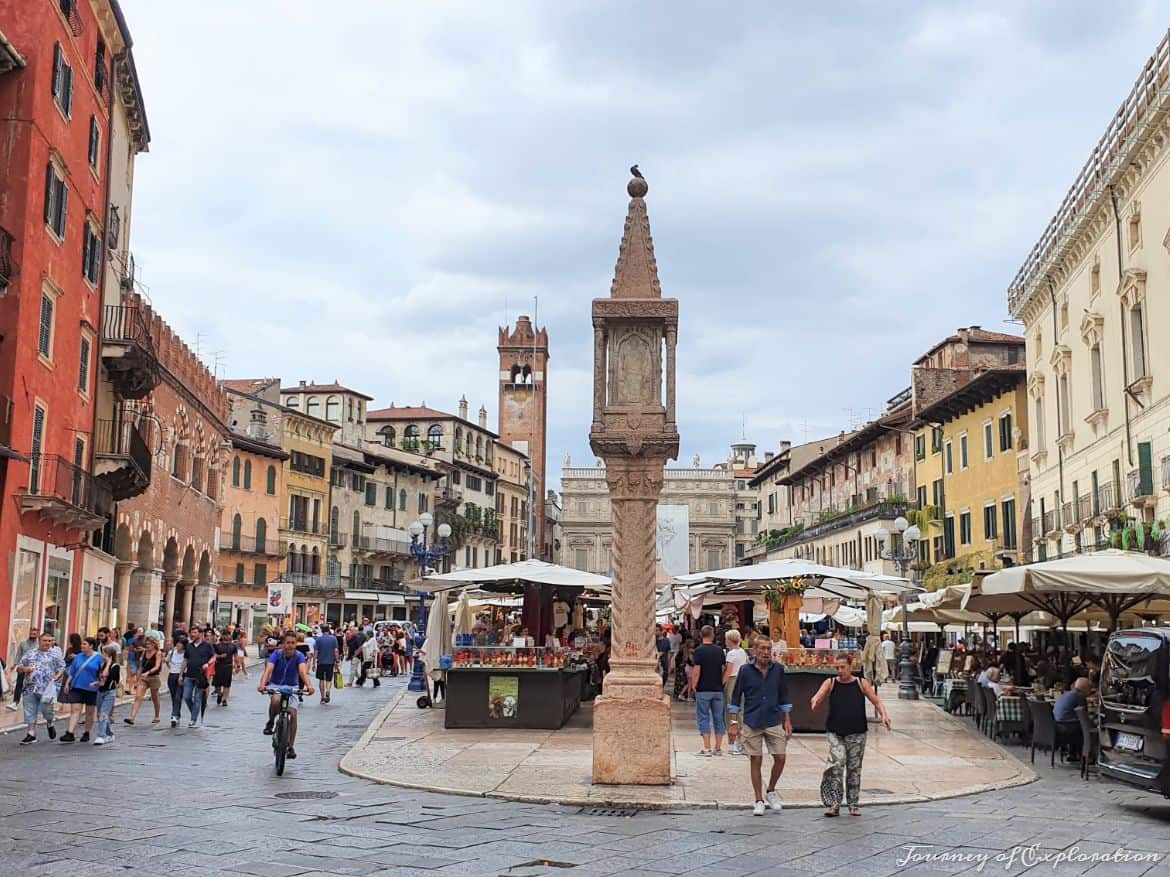 Piazza delle Erbe, Verona